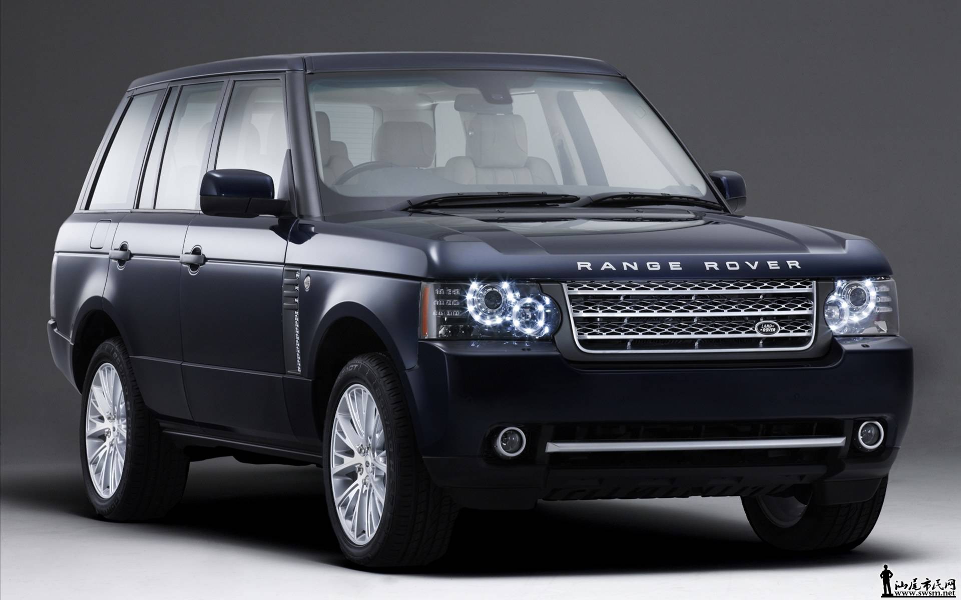 Land-Rover-Range-01.jpg