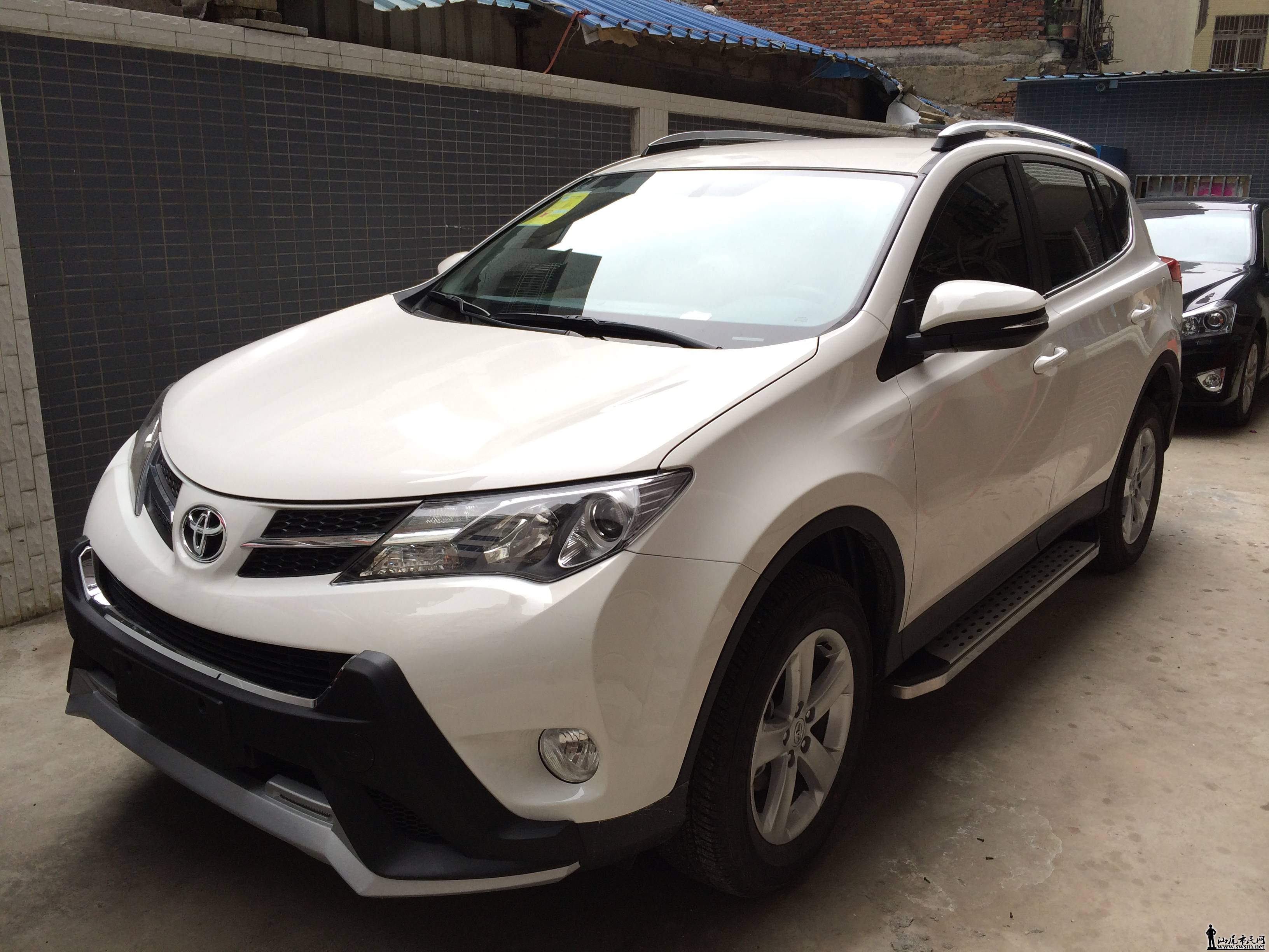 RAV4