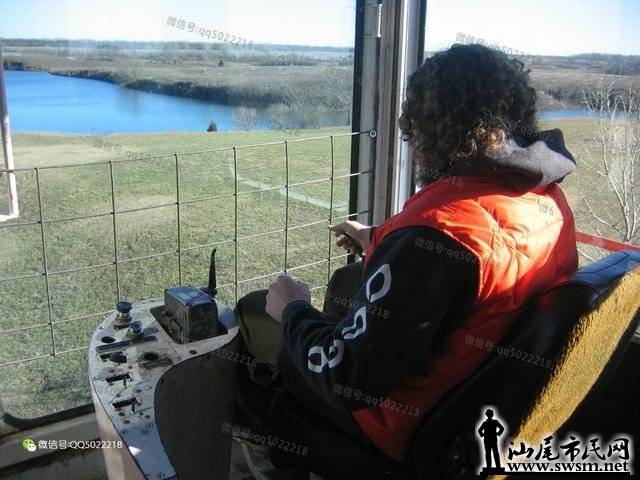 132629eOr.jpg