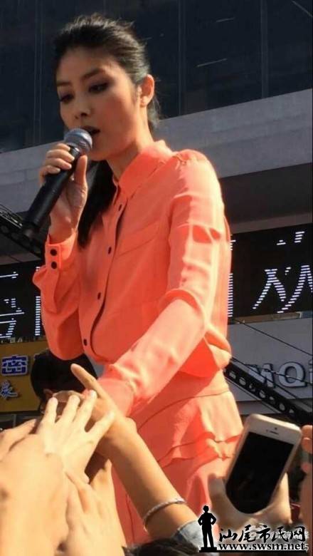 900c5d83jw1emc0h77rlrj20f10qotan.jpg