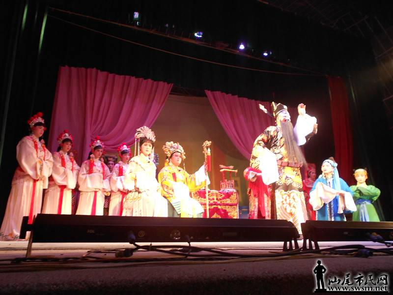Ƭ 027.jpg
