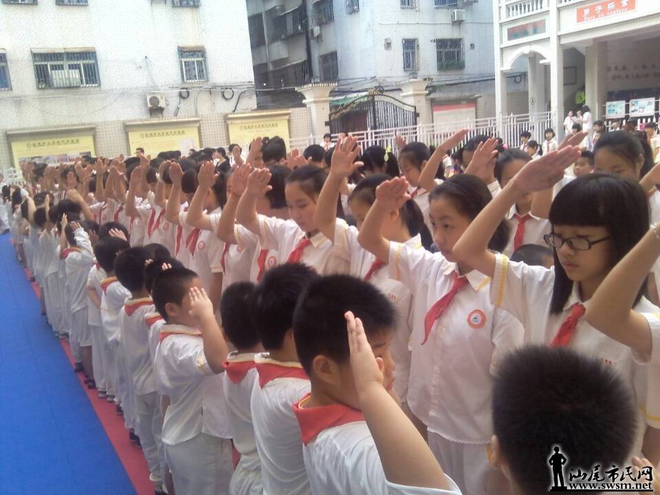 QQͼƬ20150525100011.jpg