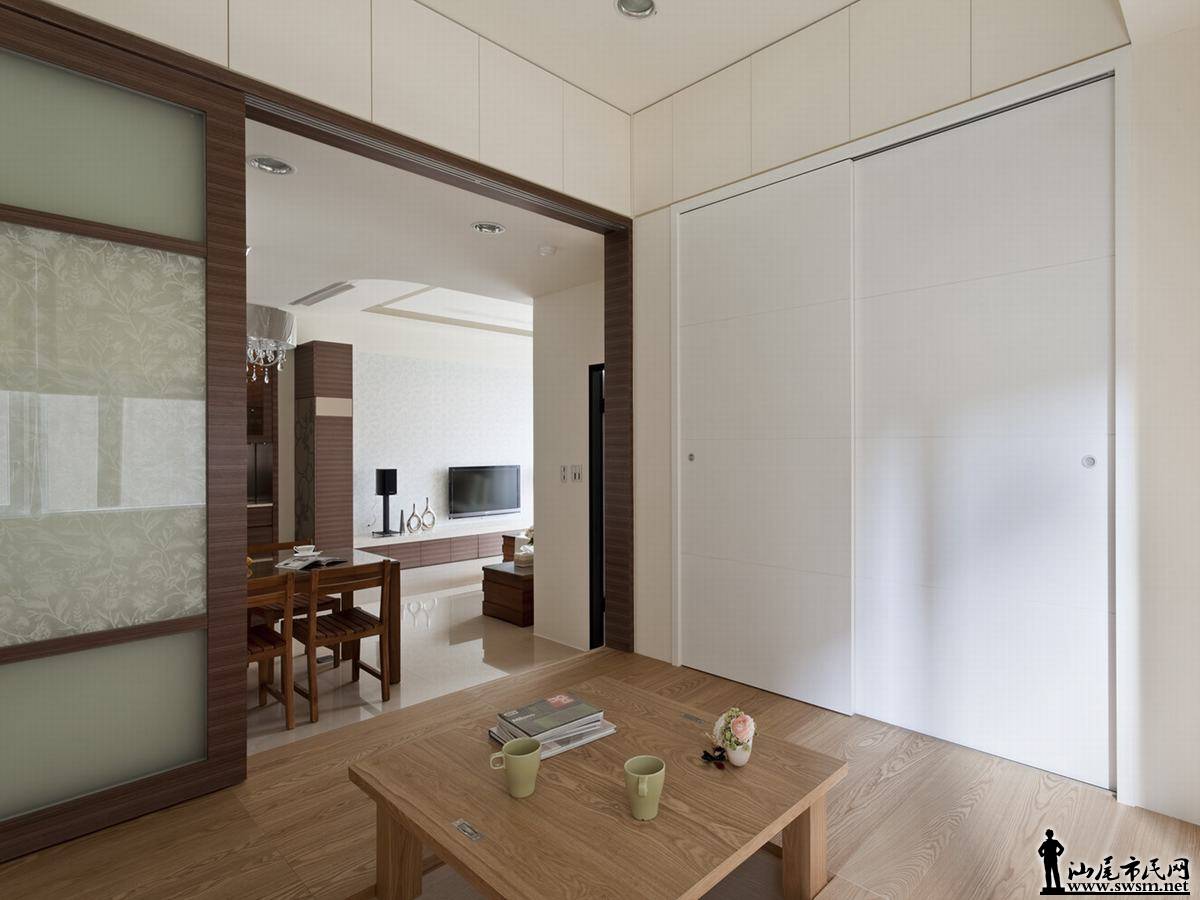 designer18_33_08-1.jpg