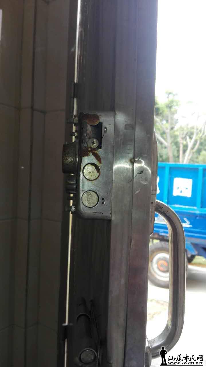 ecdd6fd5357e14498632303a6ba8326f_.jpg