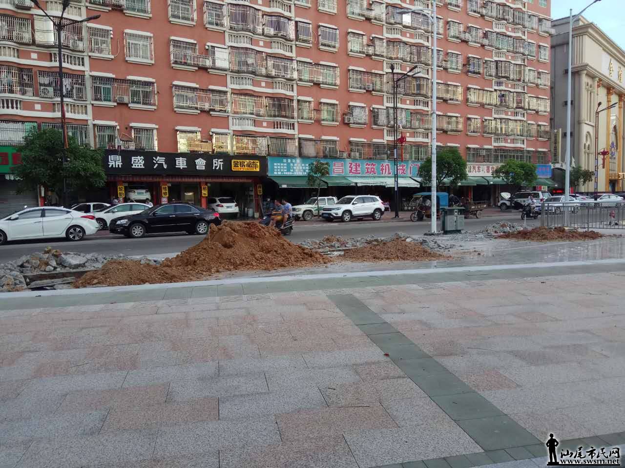001.jpg