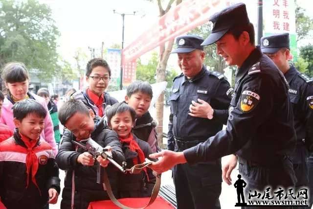 a10135e9f493110f308a178a9a8c2384x640x427x41.webp;,3,jpegx;3,700x.jpg