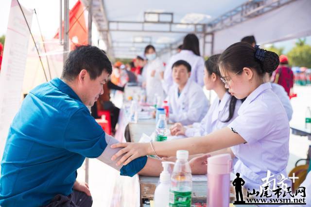 a1bc7182f6774a1095ad65f1a478555b_batchwm.jpg
