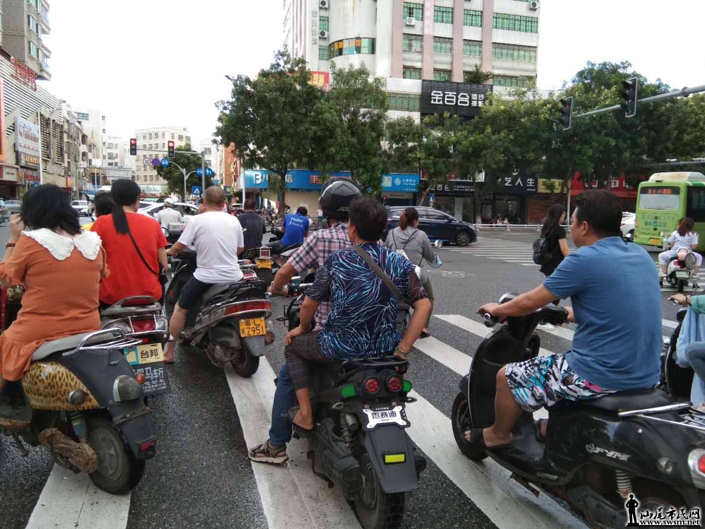 wechat_upload15668148095d63b25952589